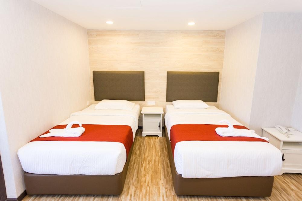 Icon Hotel Segamat Exterior photo