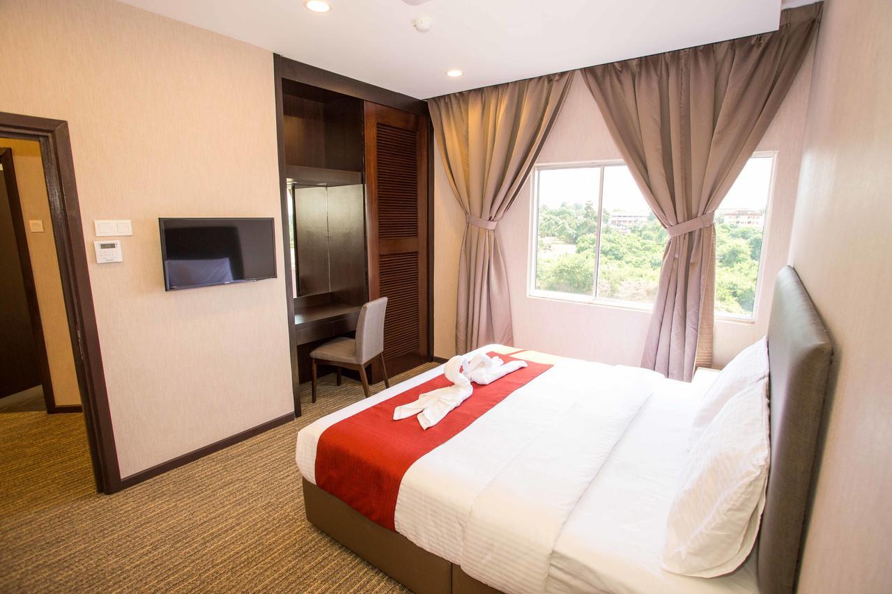 Icon Hotel Segamat Exterior photo
