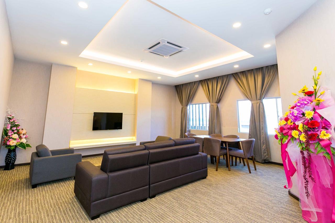 Icon Hotel Segamat Exterior photo