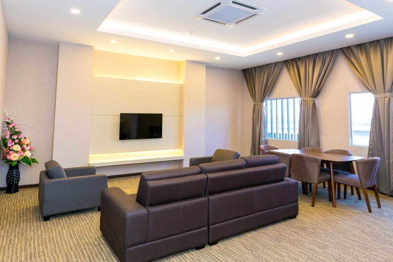Icon Hotel Segamat Exterior photo